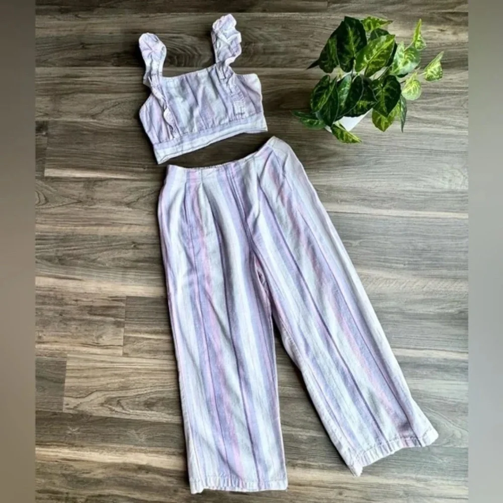 Olivia Kay Girls Set Ruffle Crop Top and Wide Leg Pants Pastel Stripes Size L/XL